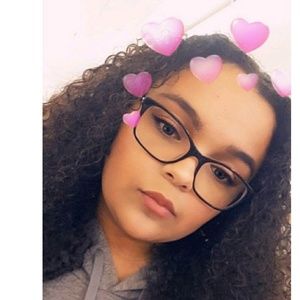 Meet your Posher, Gina